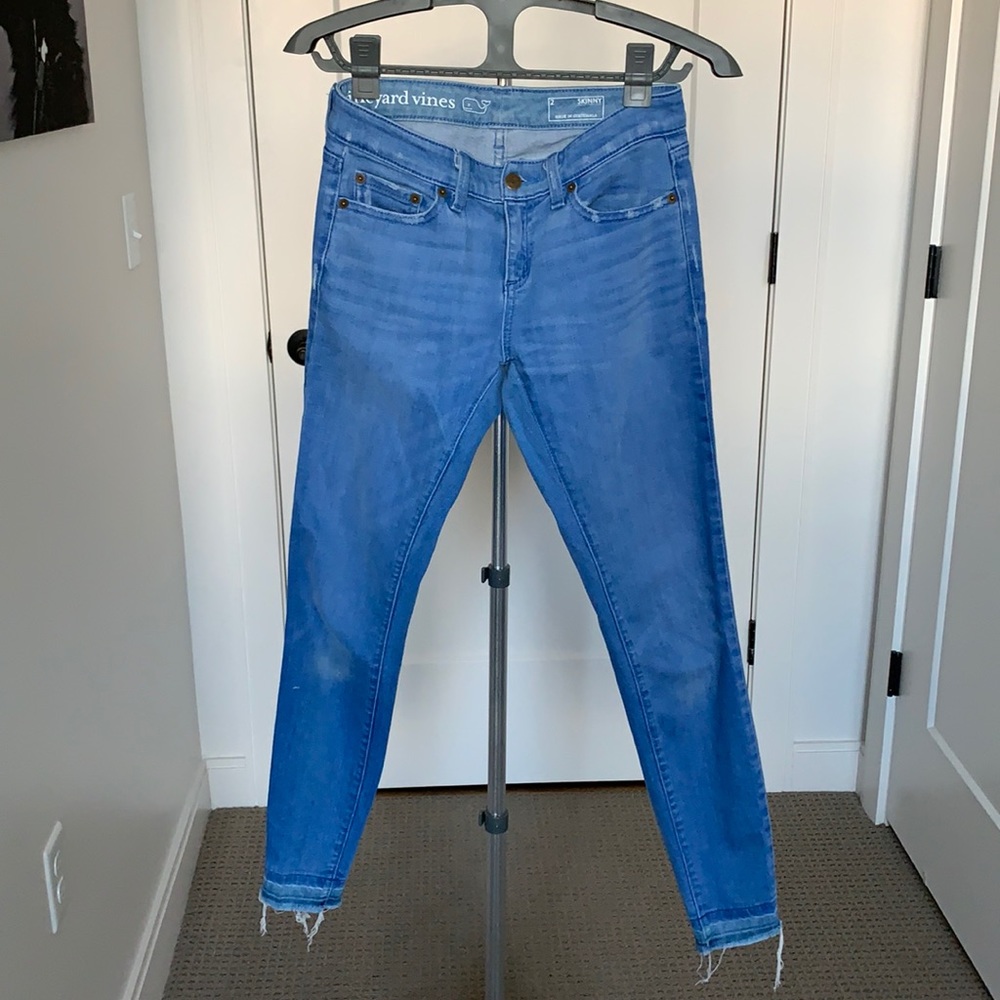 Vineyard Vines Distressed Blue Jeans
